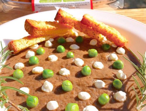 Vellutata ceci e piselli con Crostini Tozzapane®